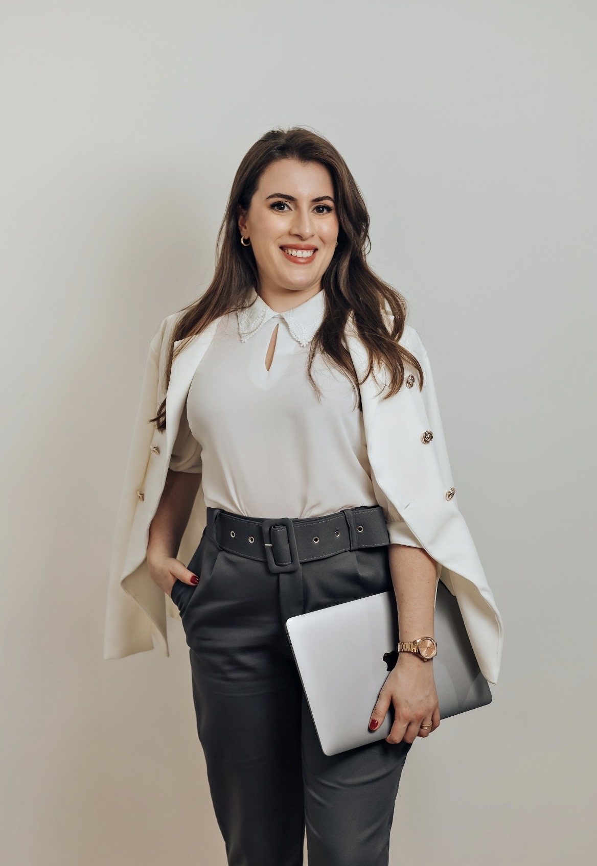 Bruna Zangarini Pegoraro Bernardes